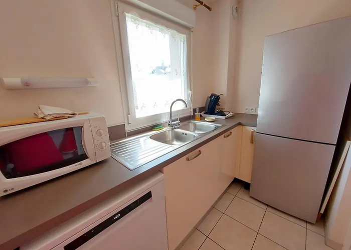 Les Terrasses De Chateaubriand 펜션 *