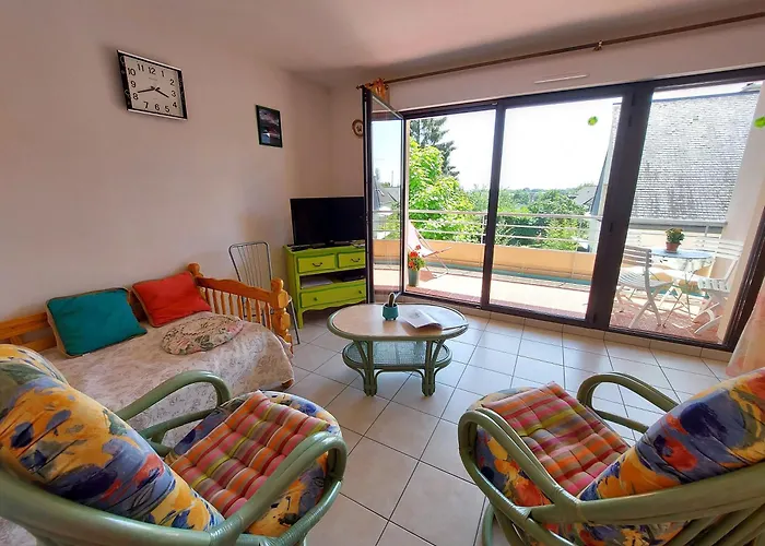 Les Terrasses De Chateaubriand 펜션 마옌